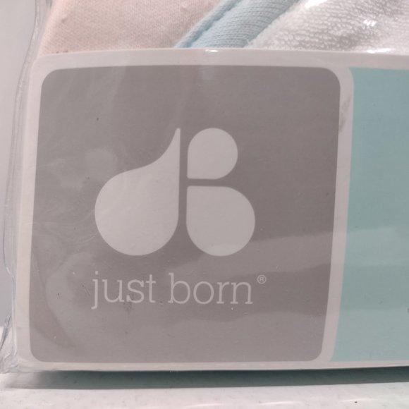 NWT! Set of Two Just Born Infant Hooded Towels - Unisex Colors & Design - Picture 3 of 4